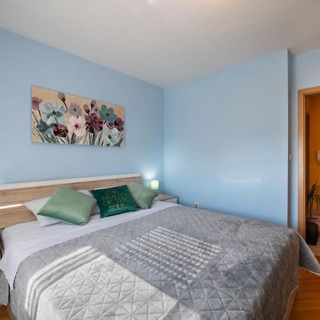 Apartman Silvija Osijek Exteriör bild