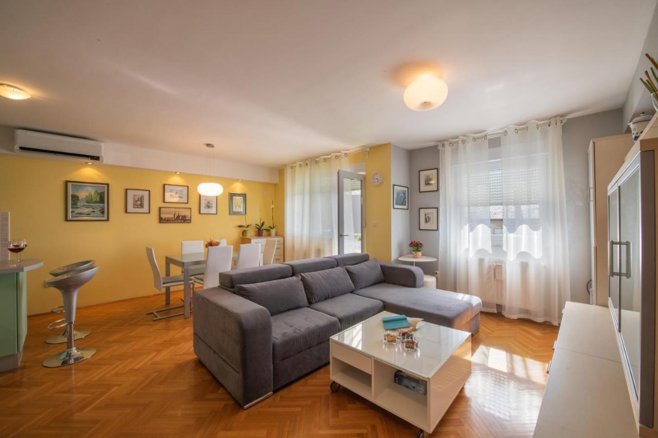 Apartman Silvija Osijek Exteriör bild